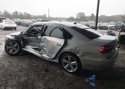 2018 Volkswagen Passat 2.0T Se z USA, uszkodzony, nr VIN 1VWBA7A34JC051067